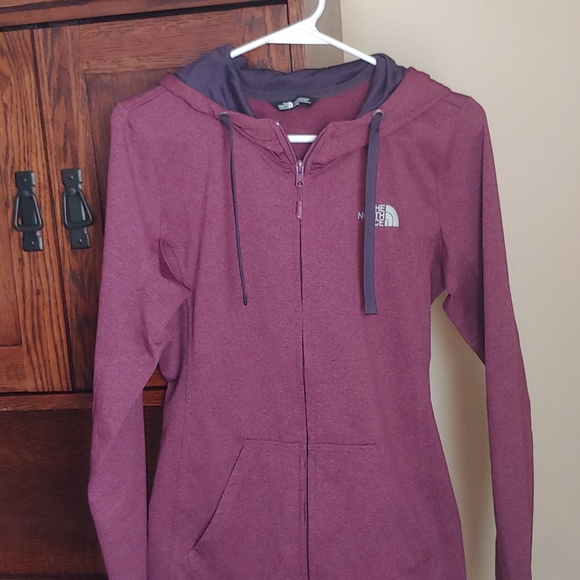 The North Face Jackets & Blazers - North face zip up
